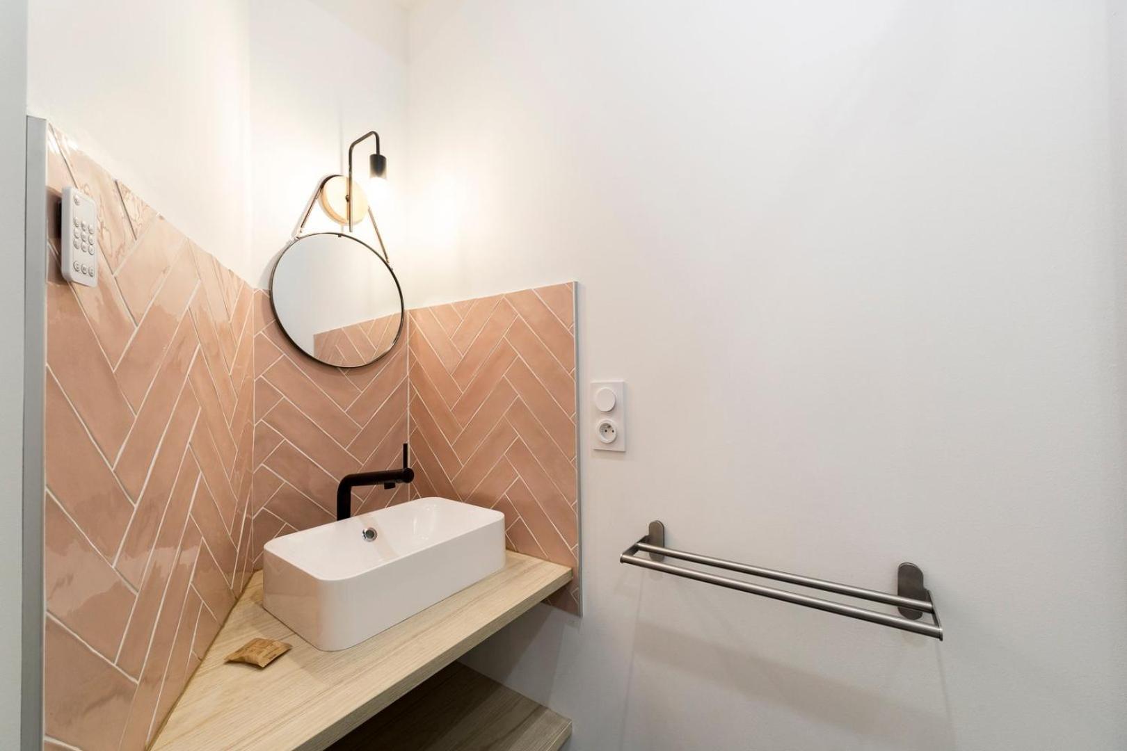 Studio - Proche Metro Ail Lyon Luaran gambar
